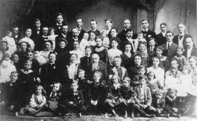 Sixth LDS Church president Joseph F. Smith with his wives and children